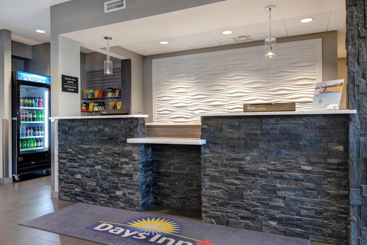 Days Inn & Suites By Wyndham Warman Luaran gambar