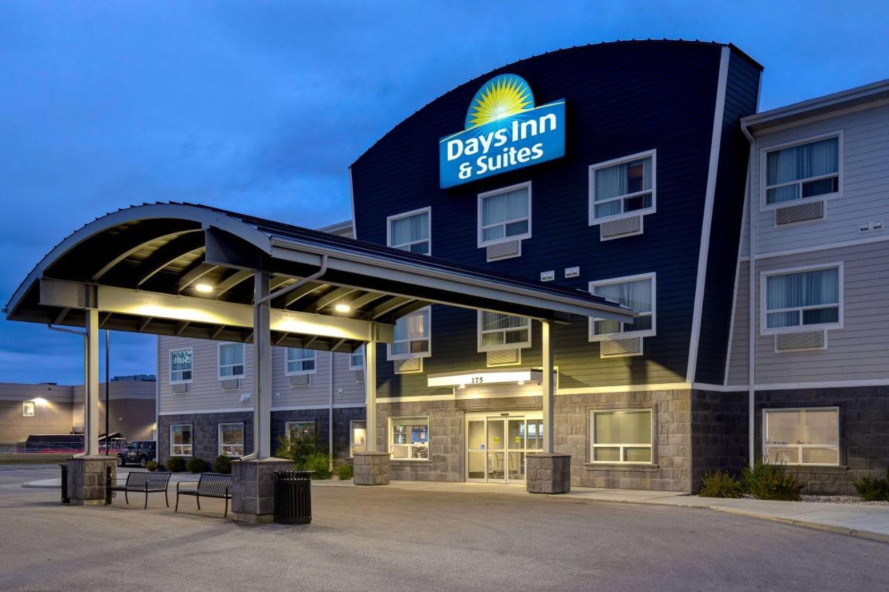 Days Inn & Suites By Wyndham Warman Luaran gambar