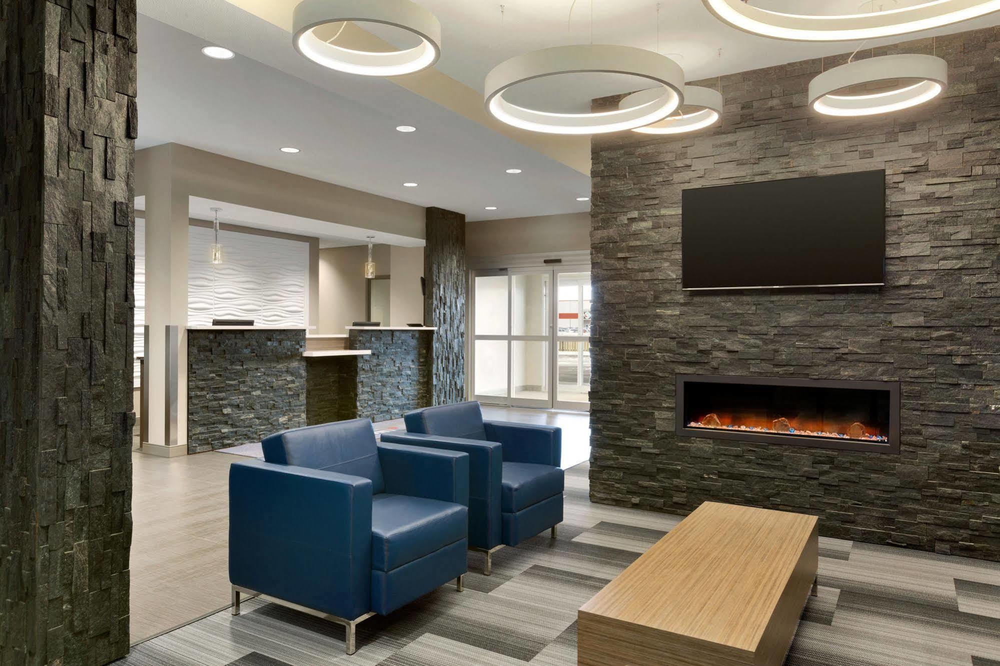 Days Inn & Suites By Wyndham Warman Luaran gambar